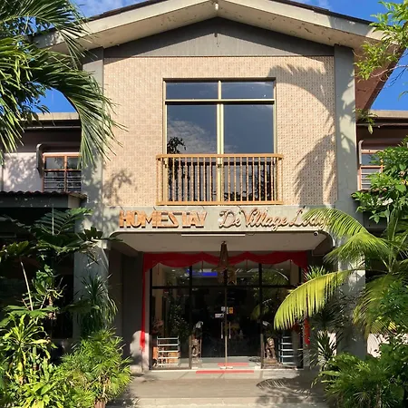 De Village Lodge